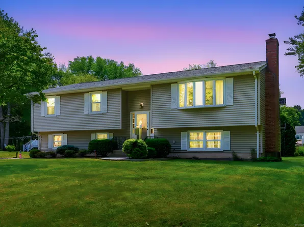 197 Hummingbird Drive, Berlin, CT 06037