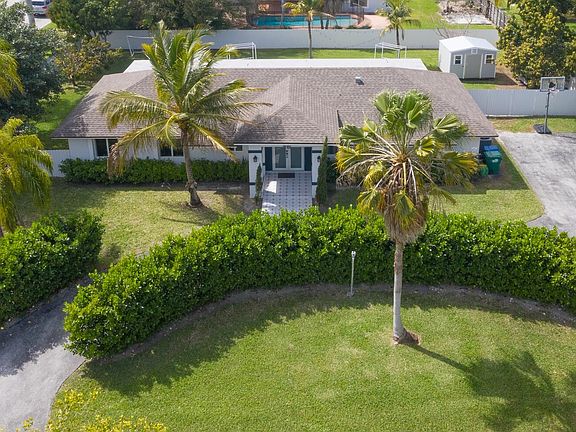 2nd image of 18320 SW 86th Ave