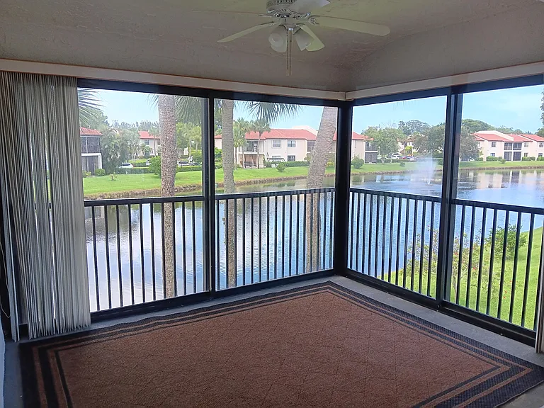 8045 Eastlake Dr #1G — Photo 4