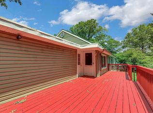 36 Benton Rd, Paramus, NJ 07652