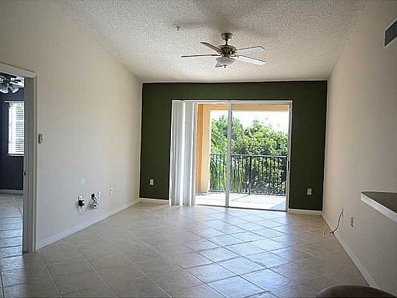 4th image of 2320 E Preserve Way APT 301