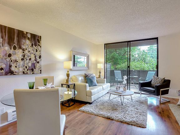 2nd image of 3109 Shelter Creek Ln