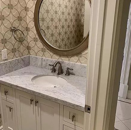 2nd image of 5328 Dupuy Cir