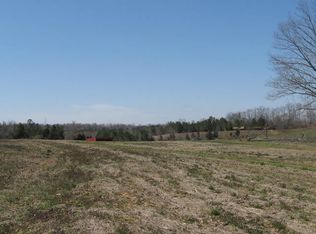 1261 Poorhouse Ln, Lexington, TN 38351