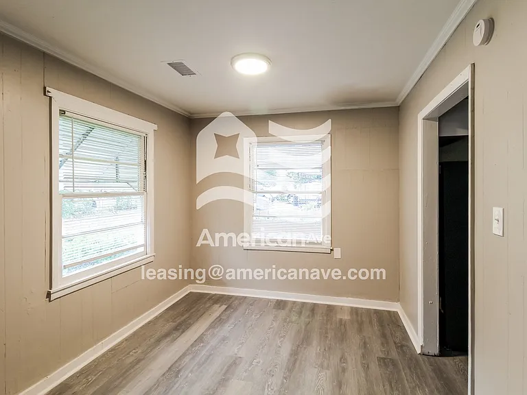 1768740_004_wm_-_dining_room_13601078.jpg