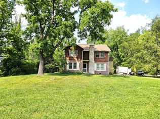 4269 Huskey St, Pigeon Forge, TN 37863