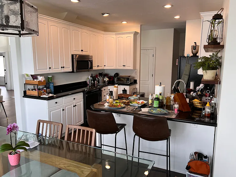 2589 Iroquois Dr — Photo 8
