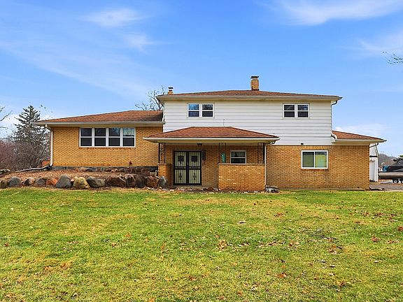 3rd image of 6433 Lakeland Blvd