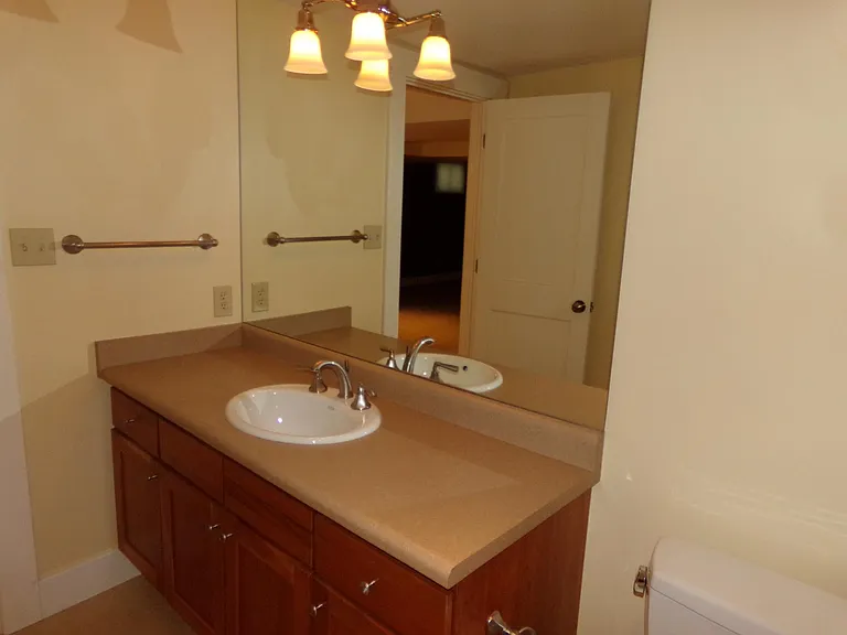 Basement full bath