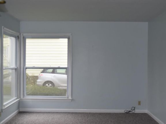 3rd image of 61 Elmwood St