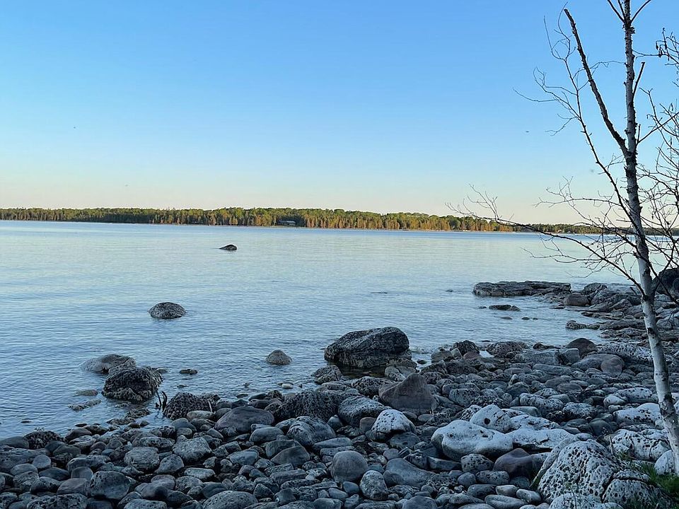 1st image of 39968 S Roberts Point