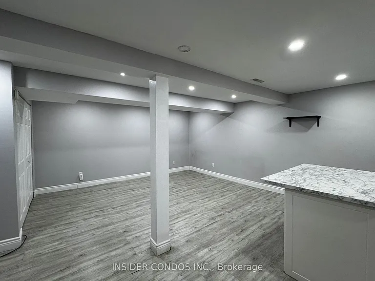 49 Doncaster Dr #BASEMENT — Photo 11