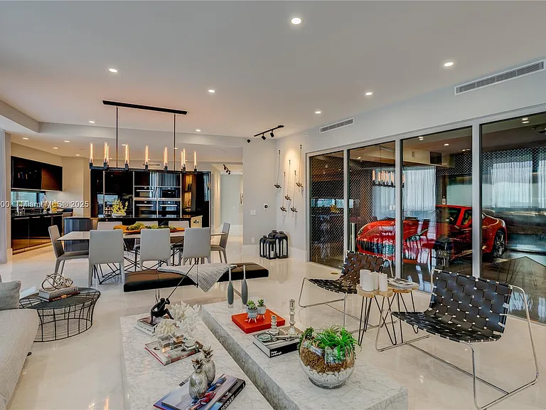 18555 Collins Ave #2403 — Photo 4