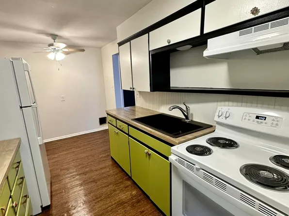 1220 S Rockford Ave, Tulsa, OK