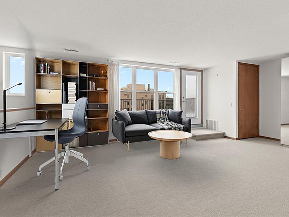 5th image of 2650 University Ave W APT 311