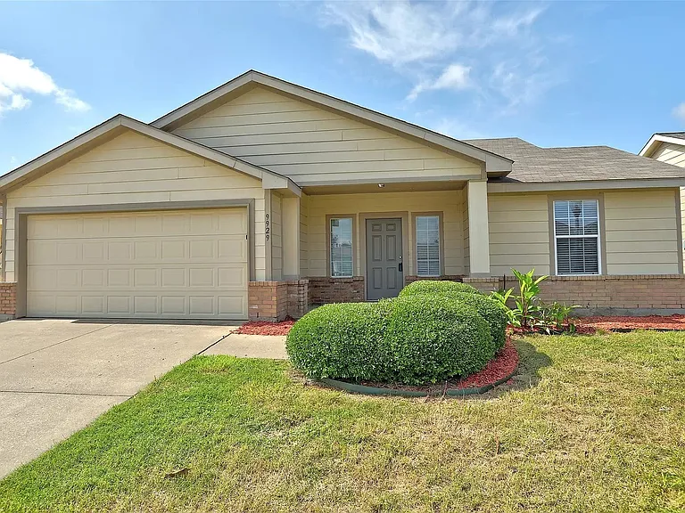 9929 George Washington Dr — Photo 15