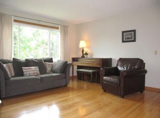 1901 Oak St, Buffalo, MN 55313