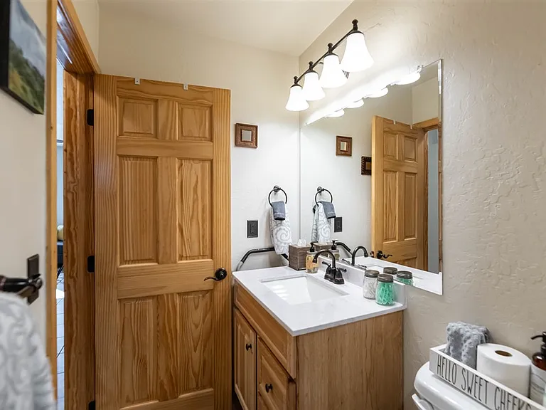1384 Park Ave #215 — Photo 62