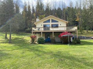 7292 Eelpot Rd, Naples, NY 14512