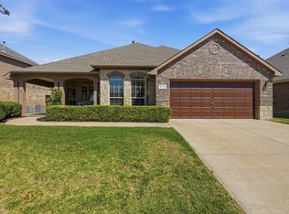 8312 Indian Bluff Trl, Fort Worth, TX 76131