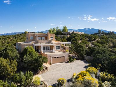 1329 Tano Ridge Rd, Santa Fe, NM, 87506