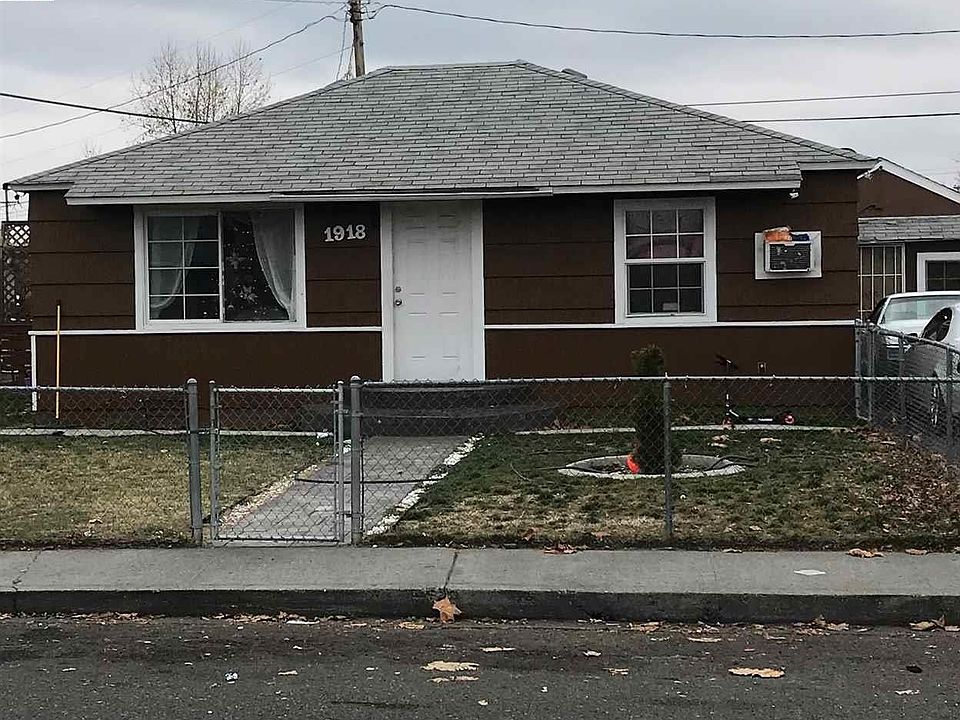 1st image of 1918 Riverview Dr