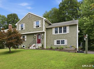 21 Woodside Drive, Farmington, CT 06085
