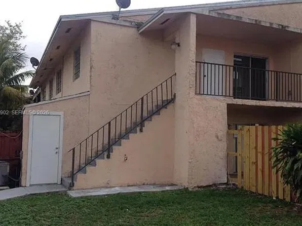 15665 SW 82nd Circle Ln APT 411, Miami, FL 33193