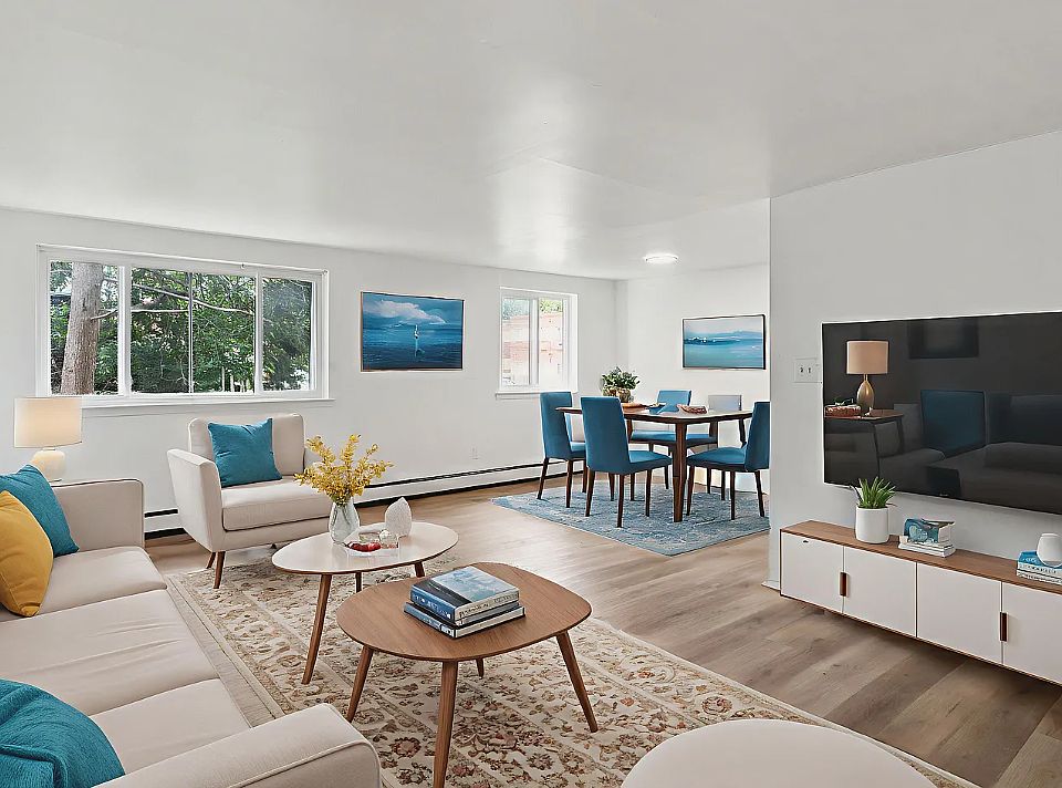 1st image of 21 Park Dr #B2
