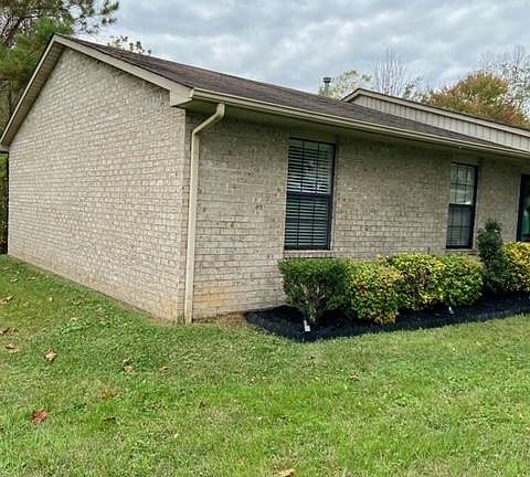 5th image of 5549 Elaine Ln