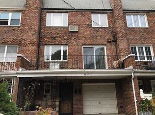 59-14 72nd St, Maspeth, NY 11378