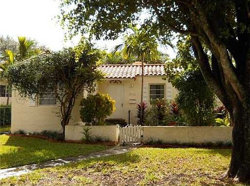 1st image of 328 Cadima Ave