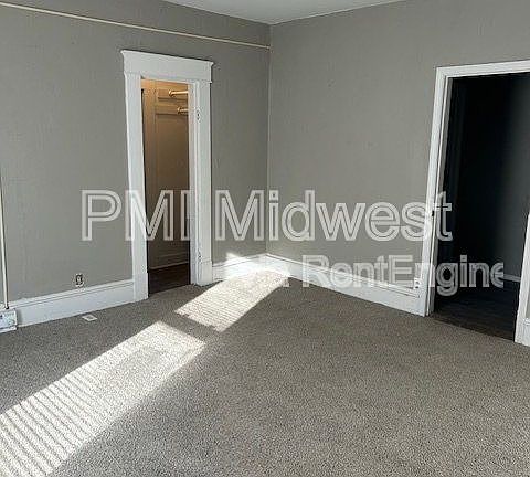 3rd image of 2516 S Washington St Unit 3