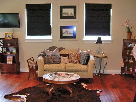 2nd image of 1118 Sherwood Trl