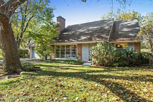 3131 Sprucewood Rd photo 1