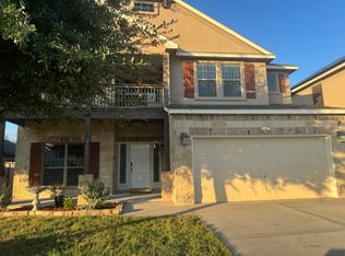 215 Washingtonia Dr, Laredo, TX 78045