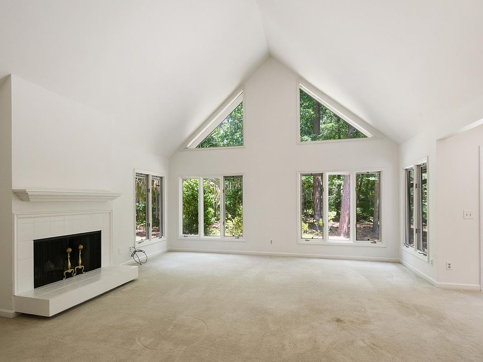 1st image of 4 Warbler Ln