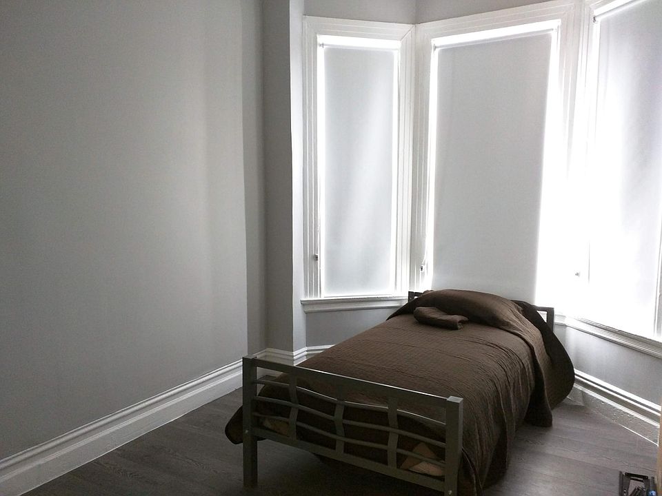 2nd image of 3143 16th St #1
