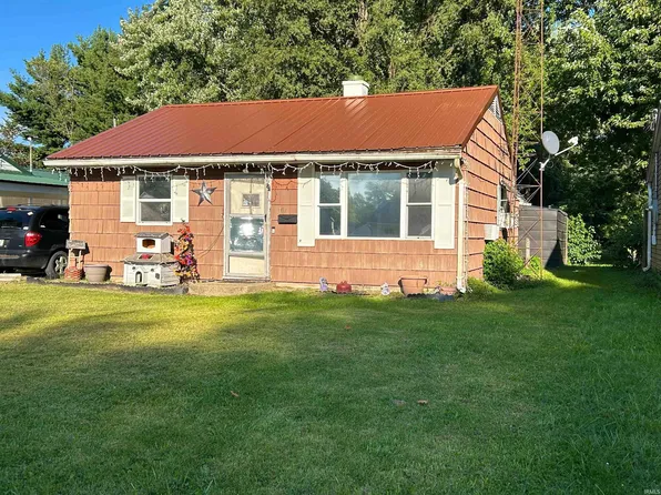 1709 Monroe St, Rochester, IN 46975