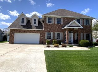1111 Cougar Run, Manteno, IL 60950