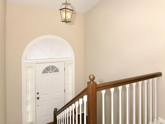 4th image of 10951 Adare Dr