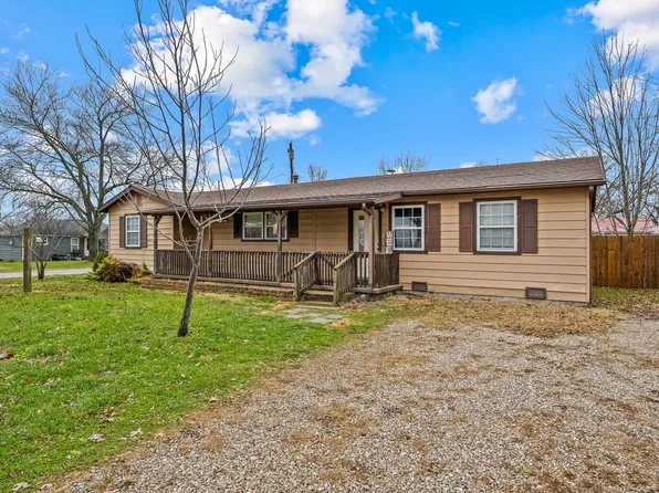 625 W Puryear Avenue, Seymour, MO 65746