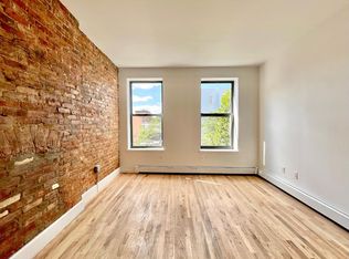 122 Linden St #2R, Brooklyn, NY 11221