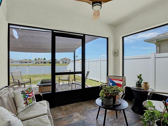 3rd image of 1013 TIDAL ROCK AVE