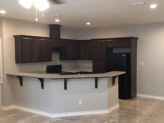 4th image of 20480 Westfield Dr #3