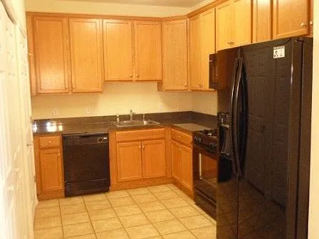 KITCHEN-1