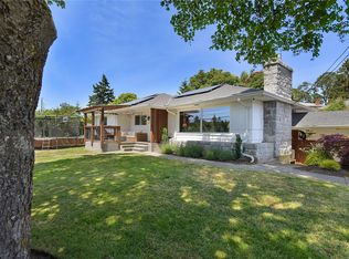 3877 Cedar Hill Cross Rd, Saanich, BC V8P 2M9