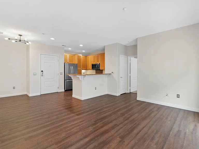 3957 30th St #420 — Photo 18