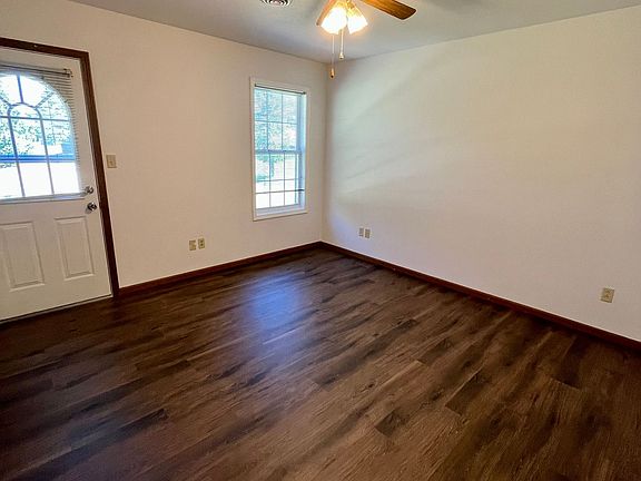 4th image of 420 S Mansion St #420SM