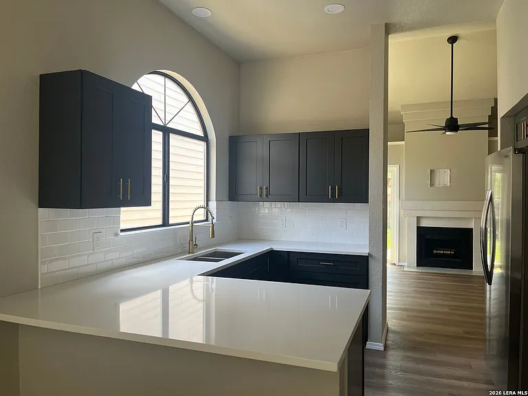 9358 Village Lance — Photo 4